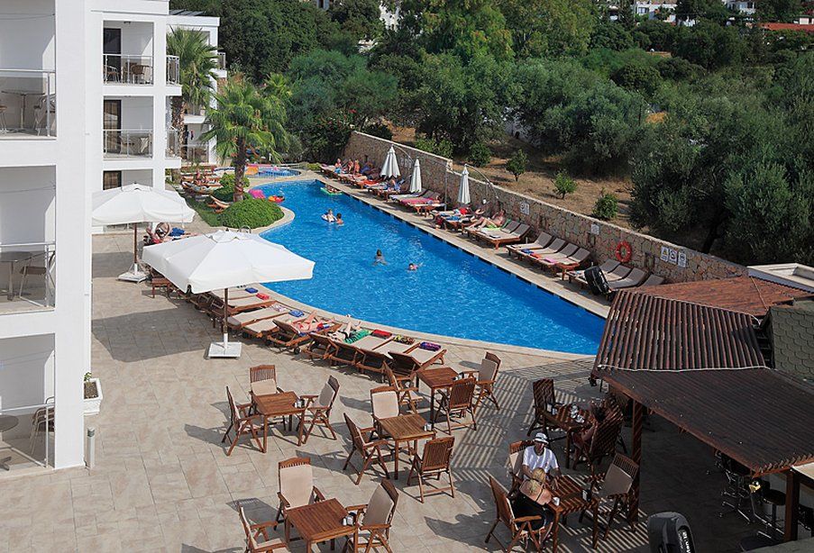Costa Queen Suites Гюмбет Екстер'єр фото