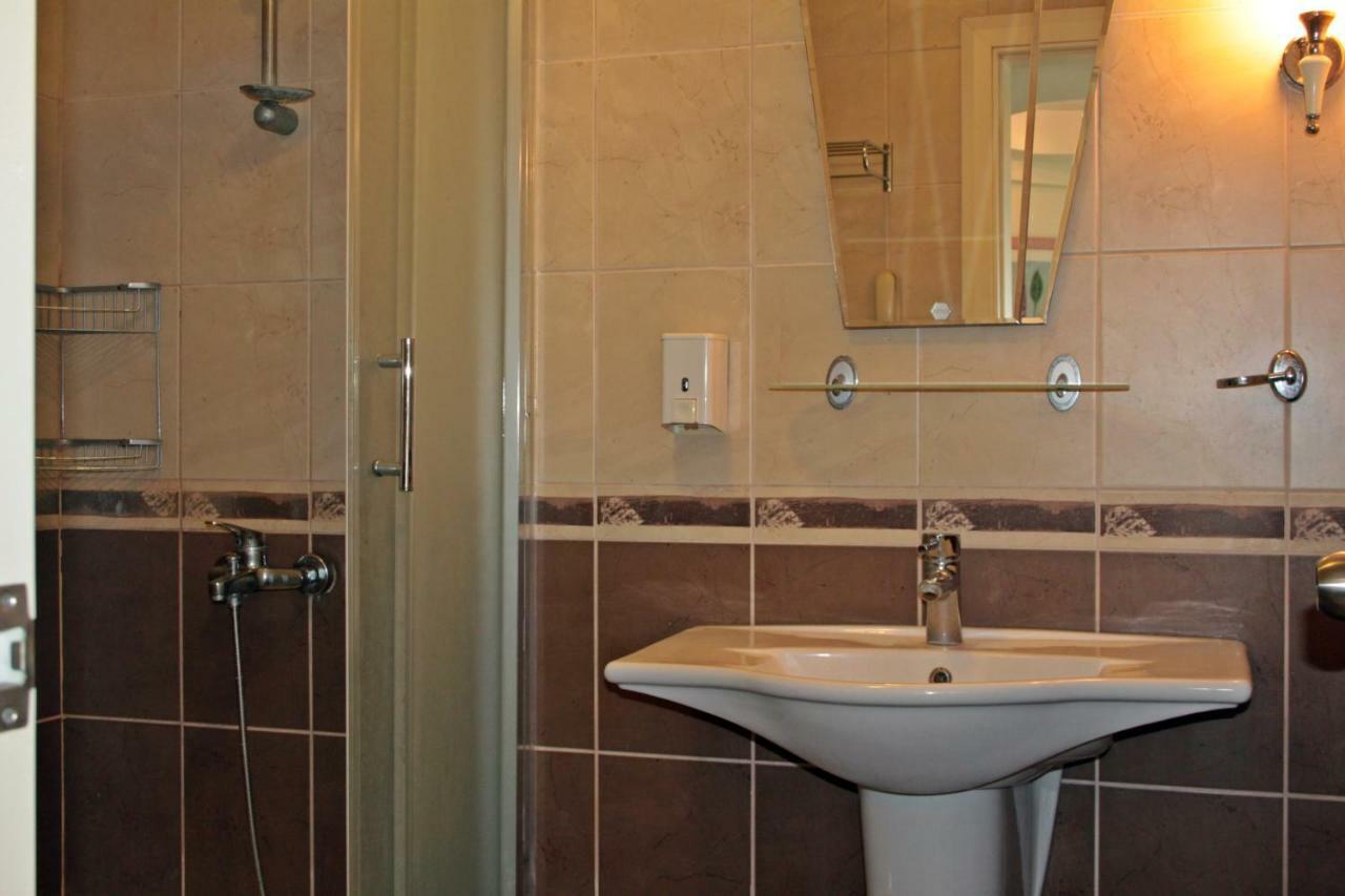 Costa Queen Suites Гюмбет Екстер'єр фото